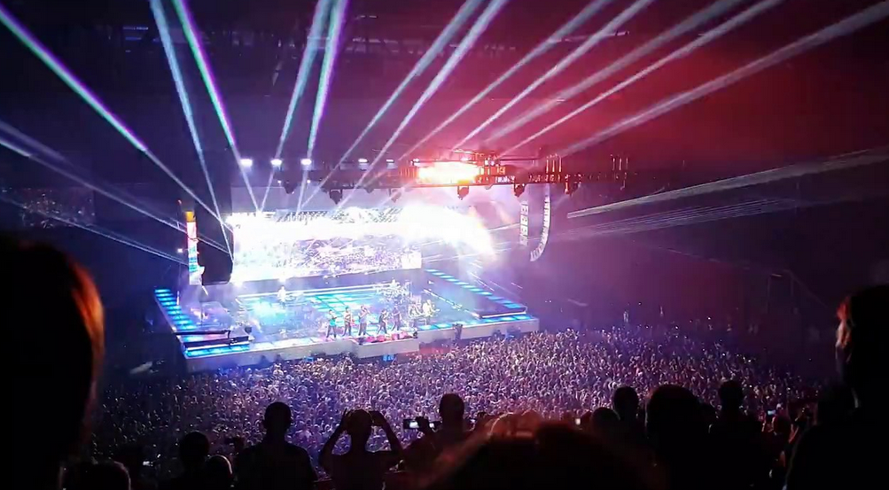 ARENA GENÈVE à Le GrandSaconnex 1218